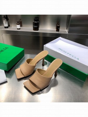 Bottega Venta Leather mules with a squared sole heel 9cm 2021 Collection 12