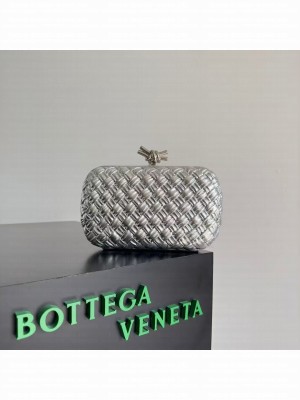 Bottega Veneta Intrecciato Sheepskin Impero Ayers Knot Clutch 11355 Silver