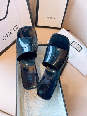GUCCI HEEL 5.5CM PLATFORM 2.5CM EMBOSSED LOGO RUBBER SLIDE SANDALS BLACK