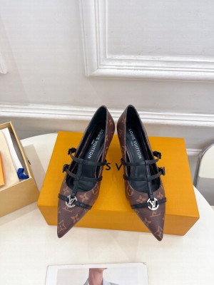 Louis Vuitton 5.5cm Patent calf leather 6AM Pumps Monogram Brown 2025