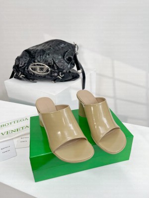 Bottega Veneta Atomic 6cm Lambskin Mule Beige