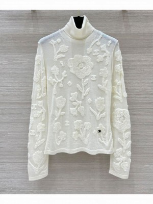 Chanel Women's Knitted Tops White