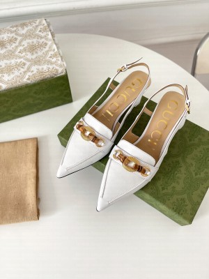 Gucci Women's pump with bamboo Horsebit Sling-back with buckle closure white 2021 Collection