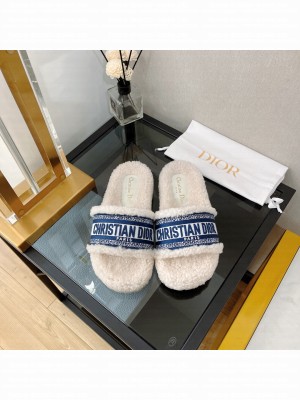 Christian Dior DIOR CHEZ MOI SLIDE Cotton Embroidery and Shearling 05