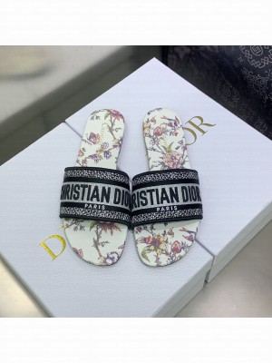 Dior Dway Flat Slides in White Multicolor Embroidered Cotton with Dior Jardin Botanique Motif  2023 Collection 21