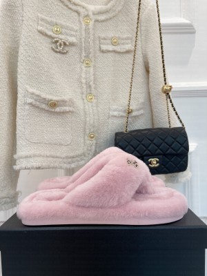 Chanel Shearling Flat Thong Sandals Pink