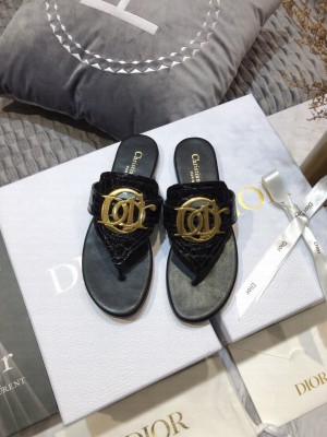 Christian Dior 30 MONTAIGNE Flip Black Calfskin sandals 2021 Collection
