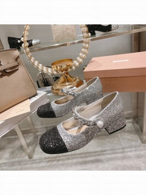 Miu Miu Glitter 4.5cm Pumps with metal chain and artificial pearl embellishment Black/Silver