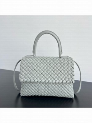 Bottega Veneta Patti Shoulder Bag 776783 gray