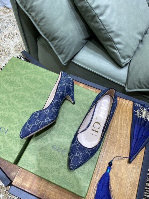 Gucci Danim mini GG Supreme canvas 5.5cm Pumps 2021 Collection