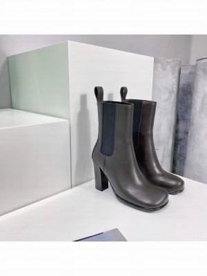 Bottega Veneta Storm Calfskin 9cm Chelsea boots Fall/Winter 2021 Collection, Fondant