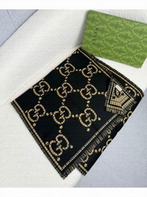 Gucci GG Jacquard Wool Scarf