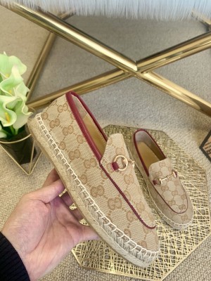 GUCCI UNISEX CANVAS HORSEBIT ESPADRILLES LIGHT BROWN 2021 Collection