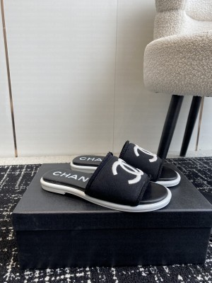Chanel CC Logo Fabric Slide Mule 2024 01