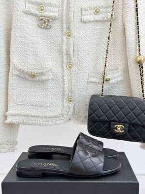 Chanel Quilted Velvet CC Logo Slide Flat Black 2025