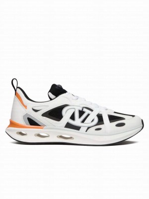 Valentino Men's Vlogo Easyjog Calfskin And Fabric Sneaker Black