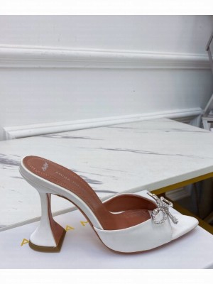 Amina Muaddi                                                                                        Rosie Crystal-Embellished Satin Mules white