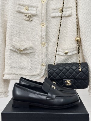 Chanel Lambskin Black G45503