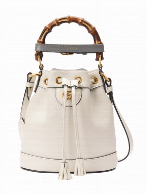 Gucci Diana Mini Bucket Bag 724667 White