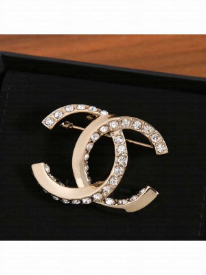 Chanel Women's Brooch AB1132