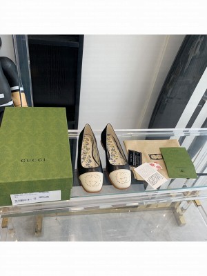 Gucci ballet flat with Interlocking G Black with White Leather tip 2021 Collection