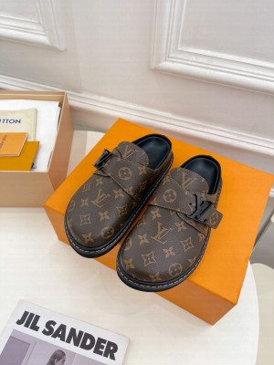 Louis Vuitton Unisex LV Cosy Comfort Flat Mules in Monogram Canvas 2023 01