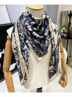 Christian Dior Women's Dior Idylle Square Scarf