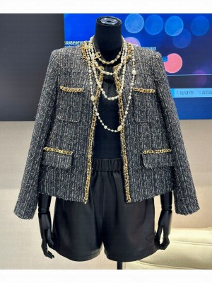 Chanel Women's Tweed Jacket Black
