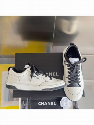 Chanel Printed Calfskin Sneaker G46082 White 02 2025