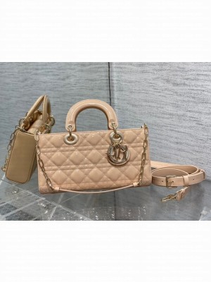 MEDIUM LADY D-JOY BAG Patent Cannage Calfskin M0540ON PINK