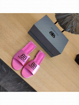 BALENCIAGA SQUARED HEEL 2.5CM BOX SANDALS BB LOGO CROCO PATTERN PINK 2022