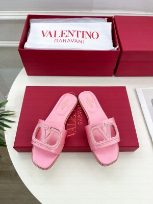 Valentino Garavani VLogo cut-out slide sandal 08 2025