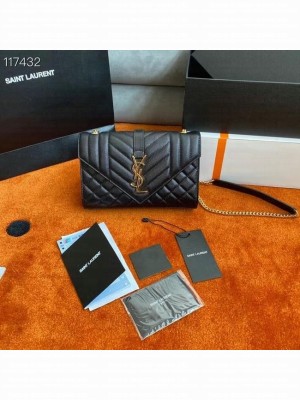 SAINT LAURENT MONOGRAM CHAIN WALLET IN MIX MATELASSE GRAIN DE POUDRE EMBOSSED LEATHER 526286 BLACK&GOLD