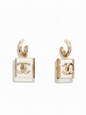Chanel Women's Pendant ABA586 Golden