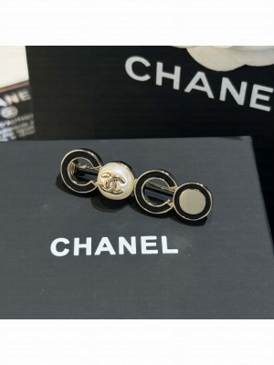 Chanel Women's Brooch AB1217