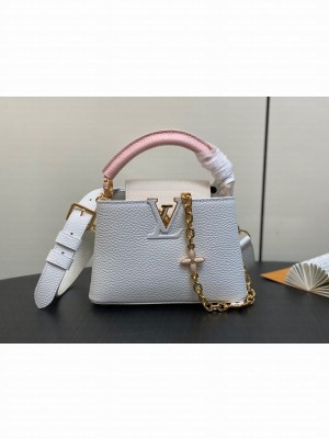 Louis Vuitton Capucines Mini M22916 white