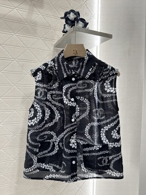 Chanel Printed Sleeveless Shirt black