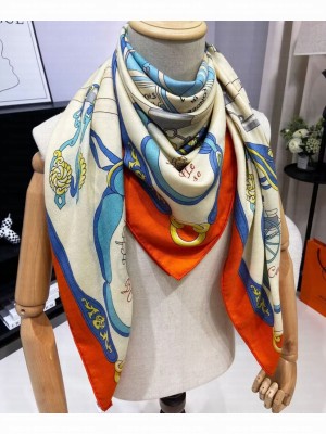 Hermes Women's Bouclerie Moderne Plumetis Scarf Orange