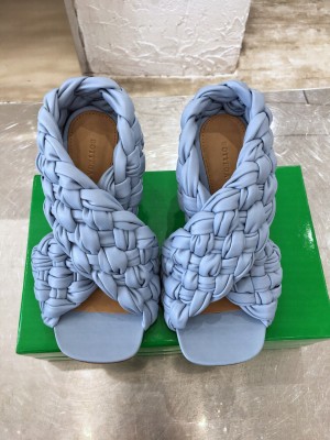 Botteg Veneta Oversized criss-cross straps Squared toe with rounded edges Slide-on Sandals 2020 Fall Light Blue