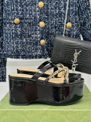 Gucci Signoria 7.5cm Platform Black Patent Leather Sandals 