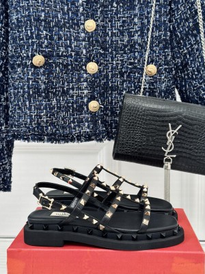 Valentino Rockstud Flat Sandals Black