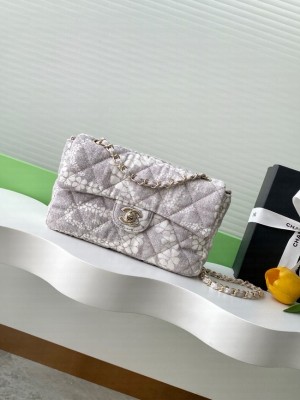 Chanel Flap Bag AS5454 gray & White