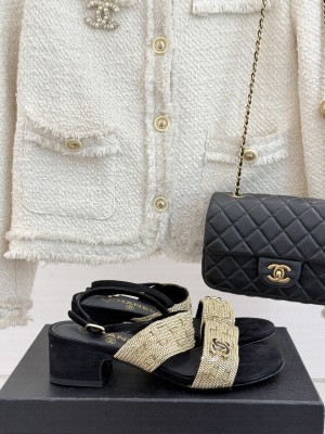 Chanel Velvet & metal Chain CC Logo 4cm Sandals Beige 2025