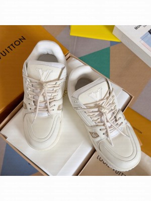 Louis Vuitton Unisex LV Trainer Maxi Sneaker 08