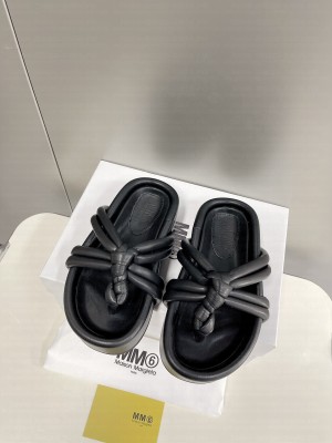 Maison Margiela mm6 flip flop sandals Black 2022 Collection