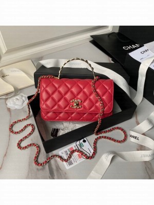 CHANEL CLUTCH WITH CHAIN AP3797 red