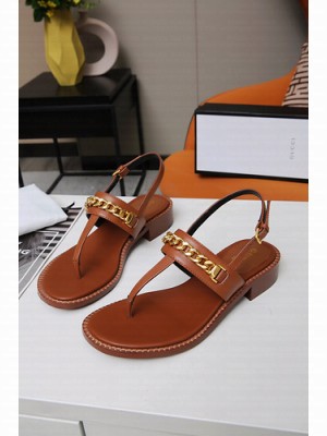 Gucci Women's thong sandal with chain Ankle buckle closure Brown 2021 Collection 