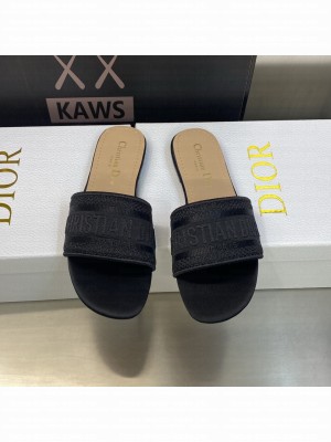 Dior Dway Slide Sandals in Cotton Embroidered 2023 Collection 045