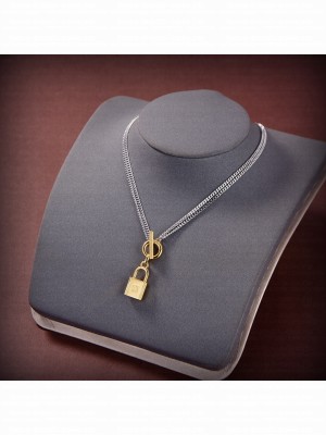 Loewe Necklace 02