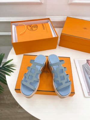 Hermes Isabella 30 Epsom calfskin sandal blue